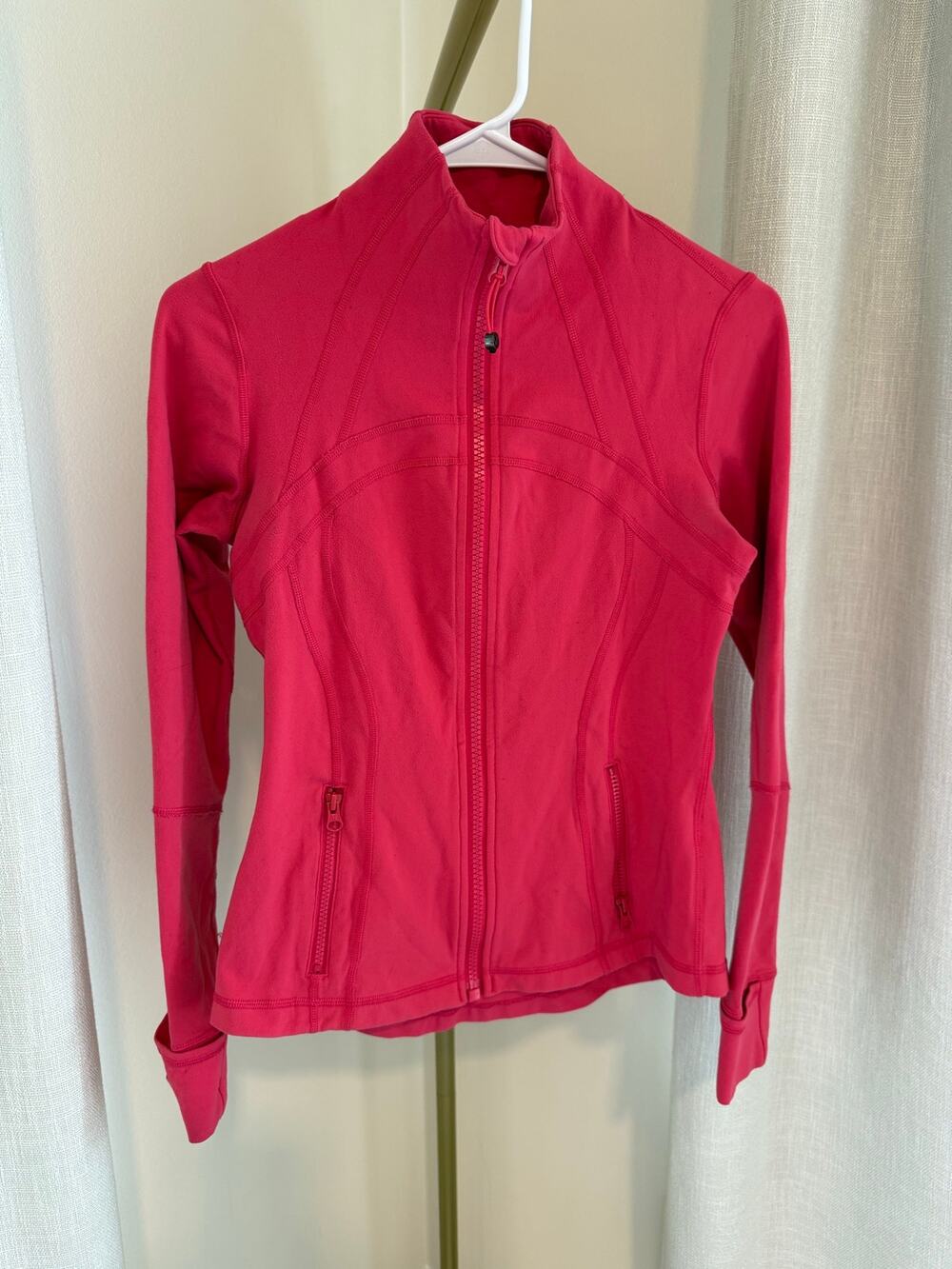 Lululemon Define Jacket Womens 8 Pink Four Way Stretch Thumbhole Sleeve Full Zip